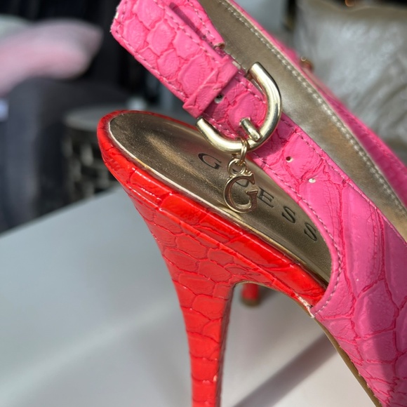 Shoes - Picture 5 of 7